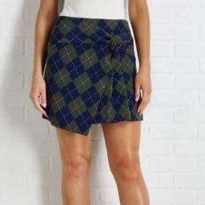 Versona School Girl Skirt Women’s Size 12 NWT